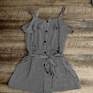 monteau Los Angeles, navy blue and white romper